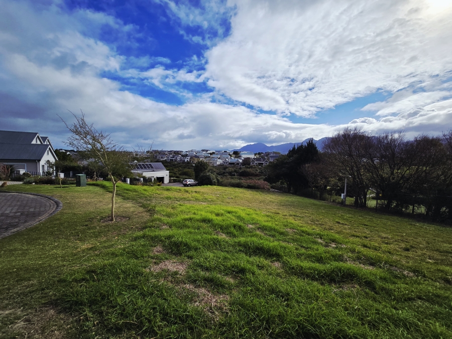 0 Bedroom Property for Sale in Kingswood Golf Estate Western Cape